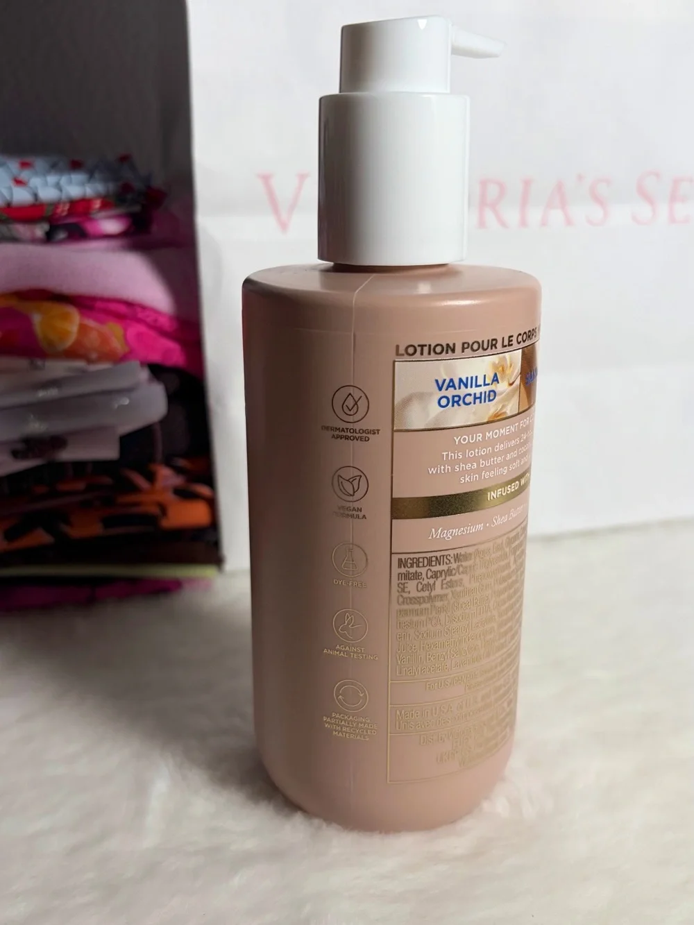 Victoria’s Secret - VANILLA ORCHID SANDALWOOD with magnesium - Body Lotion